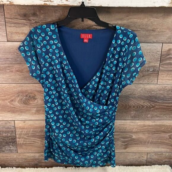 ELLE Womens Faux Wrap Vneck Cap Sleeves Polka Dot Ruched Sides Blouse Sz Small - Picture 3 of 7